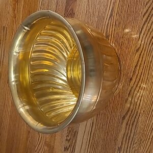 BEAUTIFUL HANDMADE BRASS DECOR POT HANDMADE IN INDIA